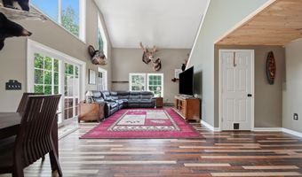81 Pigeon Brook Rd, Baldwin, ME 04091