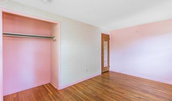 24 Glenbourne Ct, Amherst, NY 14221