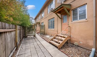 111 GRANDVIEW Pl, Alamo Heights, TX 78209