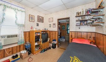36 Nakomis Path, Bayonne, NJ 07035