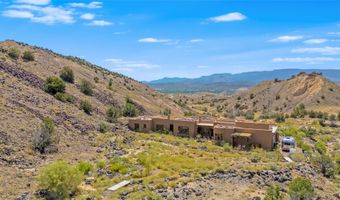 34 Rincon Canada, Abiquiu, NM 87510