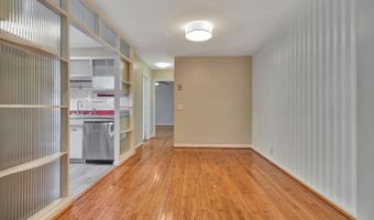 4028 Ledgewood Dr, Cincinnati, OH 45229