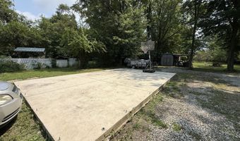 5028 Columbus Ave, Anderson, IN 46013