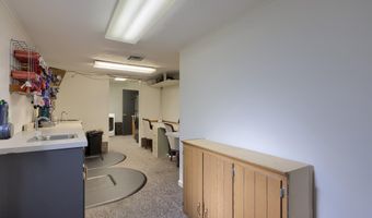 101 S 7TH St, Akron, PA 17501