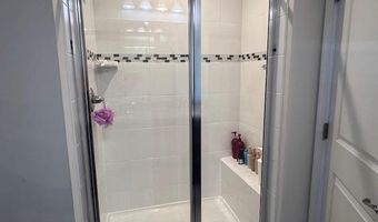 43432 APPLE ORCHARD Sq, Ashburn, VA 20148