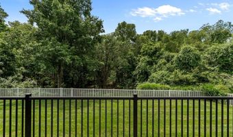 2535 Barrett Springs Dr, Ballwin, MO 63021