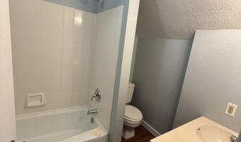 322 SW 9th Ave, Aberdeen, SD 57401