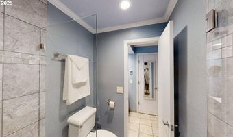 222 DEL NORTE Ln 18, Brookings, OR 97415