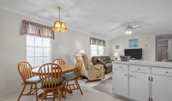 204 Winston Ave, Atlantic Beach, NC 28512
