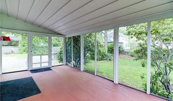 222 Second St, East Providence, RI 02865
