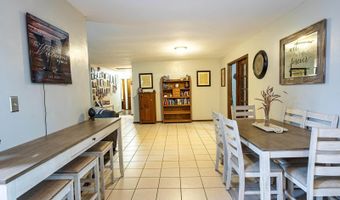 5 Autumn Rd, Arkansas City, KS 67005