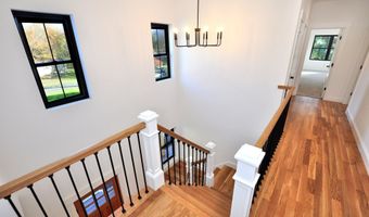 152 E Hill Rd, Canton, CT 06019
