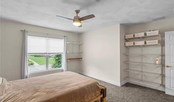 200 Roger Williams Ave 109, East Providence, RI 02916