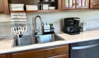 906 Locust St, Atlantic, IA 50022