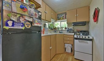 2534 Holcomb Springs Rd, Gold Hill, OR 97525