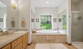 30000 N CARIBOU Ave, Athol, ID 83801