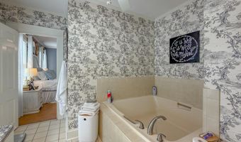 1047 Lake Douglas Rd, Bainbridge, GA 39819