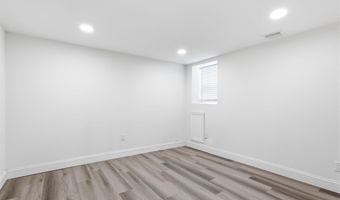1230 HALL Ave, Abington, PA 19001
