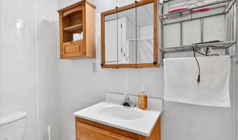 112 S Madison Ave, Aurora, MO 65605