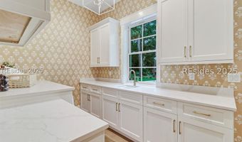 8 Mansfield Cir, Bluffton, SC 29910