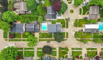 18607 Colonial Ct, Allen Park, MI 48101