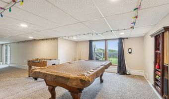 197 E Old Mill Trl, Antioch, IL 60002