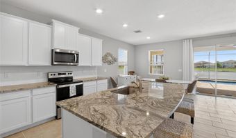 5657 HAWKS CAY St, Apollo Beach, FL 33572