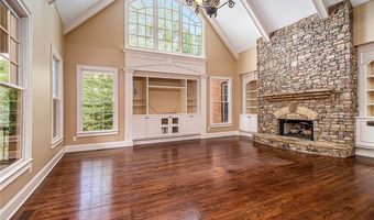 15900 Meadow King Way, Alpharetta, GA 30004