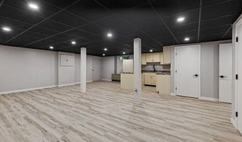 7 Philip Ave, Augusta, ME 04330