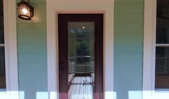 109 Bay Colony Way, Apalachicola, FL 32320