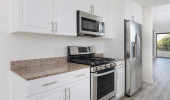 1935 Malcolm Ave 201, Los Angeles, CA 90025