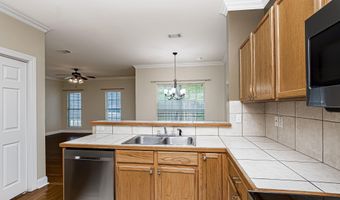1500 Brightside Dr #A-6, Baton Rouge, LA 70820