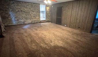 2608 Hurricane Lake Rd, Benton, AR 72019