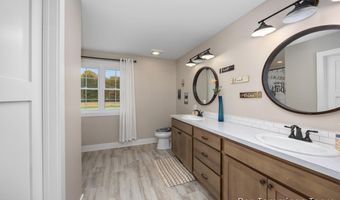 10429 92nd Ave, Allendale, MI 49401