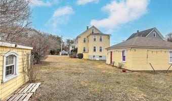 509 Middle Highway Hwy 2, Barrington, RI 02806