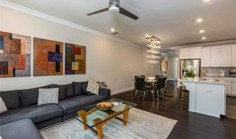 1616 Prestwick Ln, Dunwoody, GA 30338