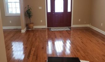 7217 AUBURN St, Annandale, VA 22003