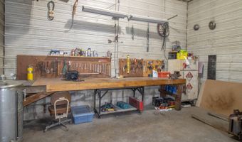 105 E. 2nd St, Alcester, SD 57001