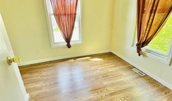 721 N Broadway St, Albany, IN 47320