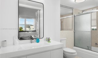9440 W Bay Harbor Dr 4A, Bay Harbor Islands, FL 33154