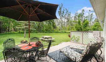 6590 6596 Admirals Pt, Alanson, MI 49706