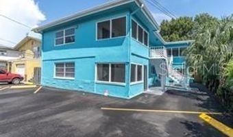 1320 PIERCE St 2, Clearwater, FL 33756