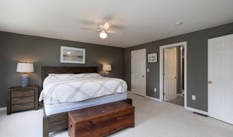 25 Calvin St, Ayer, MA 01432