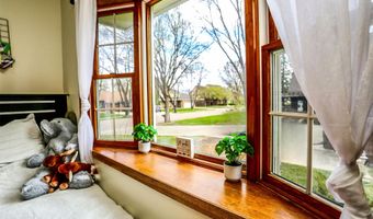 1231 N Kline St, Aberdeen, SD 57401