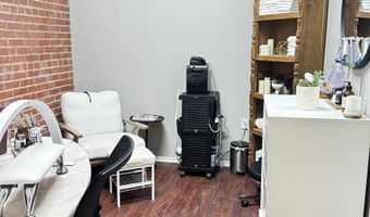 412 W Main St, Artesia, NM 88210