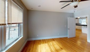 45 Spring St 12A, Boston, MA 02132