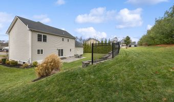 48 Willow St, Cheshire, CT 06410