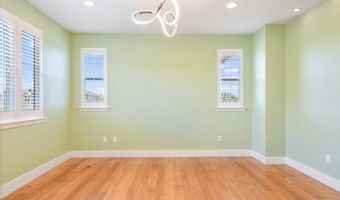2580 Peterson Creek Dr, Santa Rosa, CA 95403