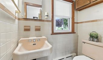 12 Cosgrove Ave, Agawam, MA 01001
