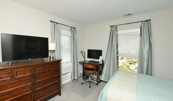46 Lincoln St, Bristol, CT 06010